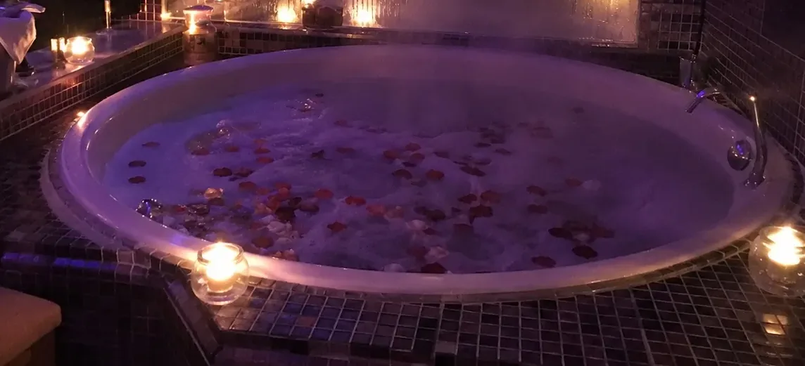 Jakuzili vip oda — Lila Spa, Çatalca misafirlerine hizmet veren salon